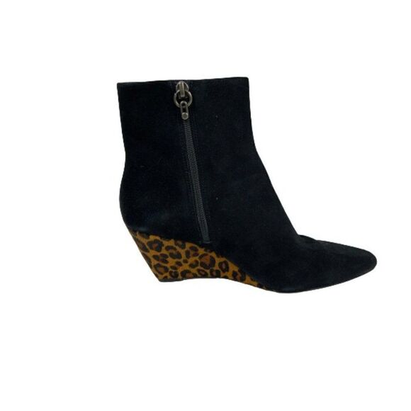 Donald Pliner Black Wedge Ankle Boots. Sz 6.5M - Picture 3 of 5